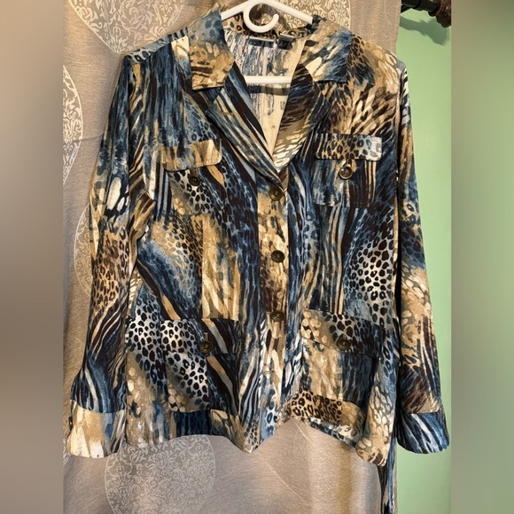 Chico's Jackets & Blazers - Chico's Size 2 Animal Print Lightweight Jacket with Belt